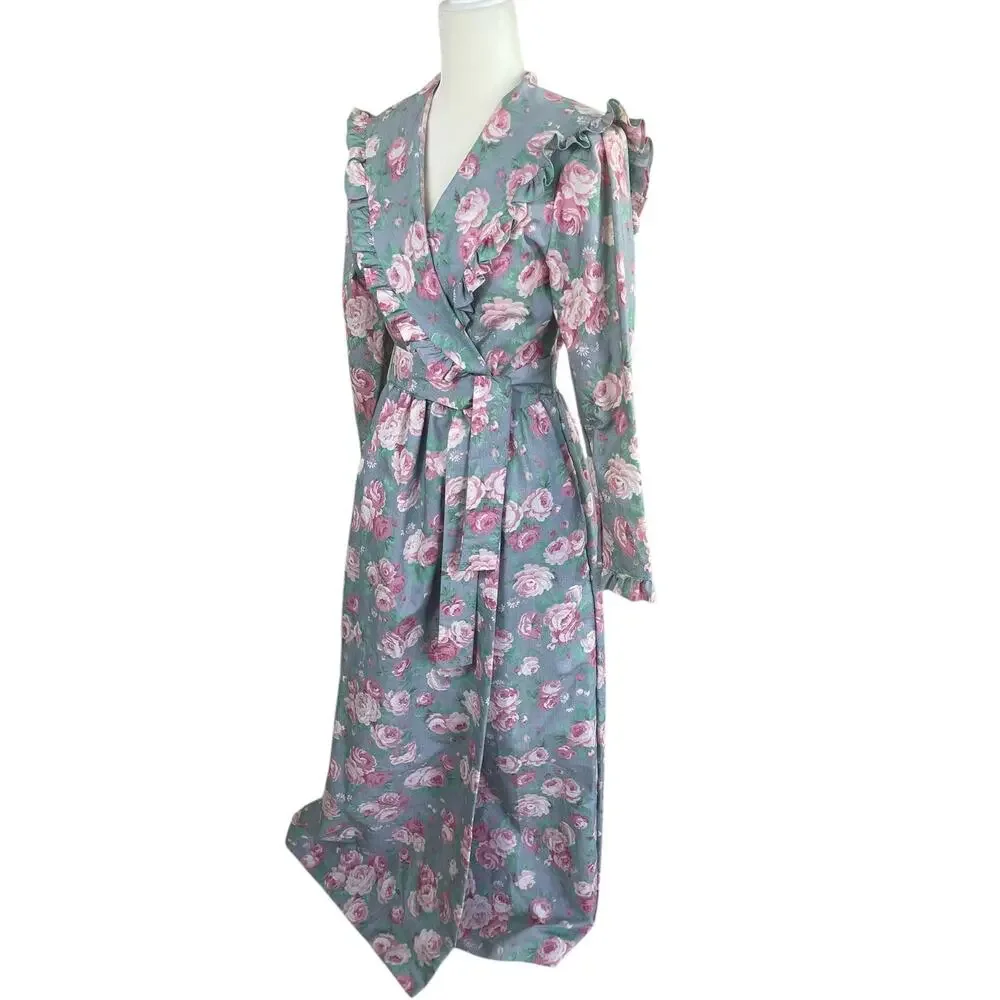 Vintage Komar Floral Robe Housecoat Ruffles Cottage Coquette USA Size Small - Picture 6 of 16